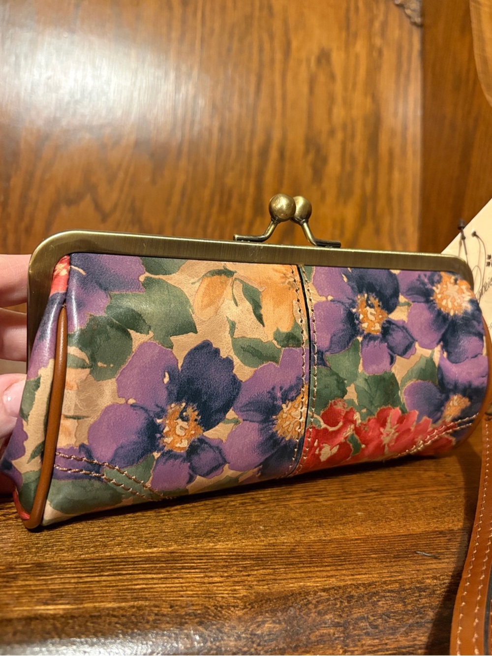 NWT-Patricia Nash-Renna Frame Kiss-Lock Wristlet Wallet-French Hydrangeas-$79 - Picture 6 of 13